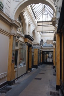 un passage couvert